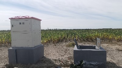 节水灌溉控制器定制 仁铭智能灌溉IC卡控制柜供货厂家